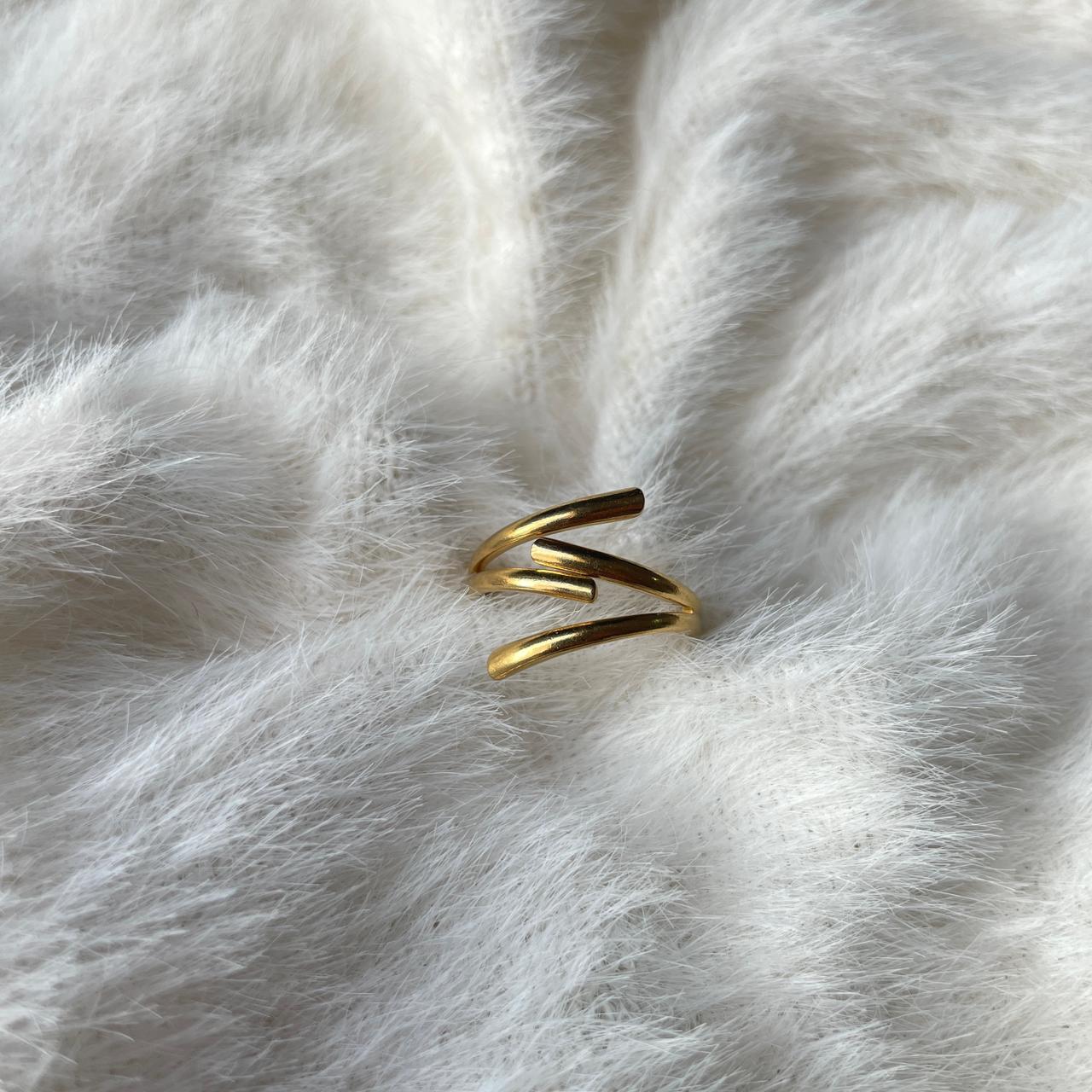 Casual Ring